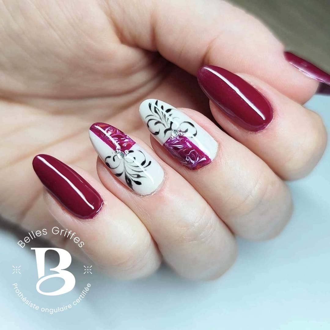 Photographie de création d'ongles