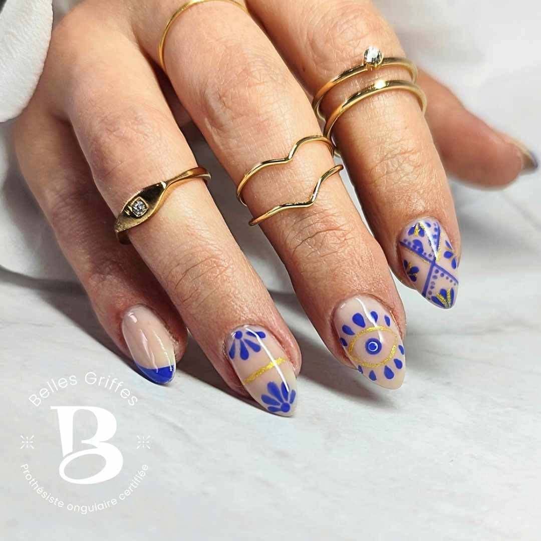 Photographie de création d'ongles