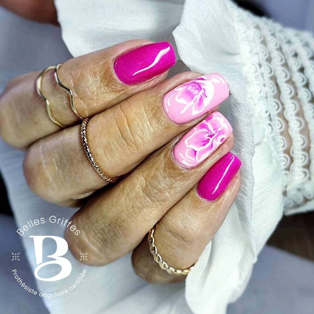 Photographie de création d'ongles